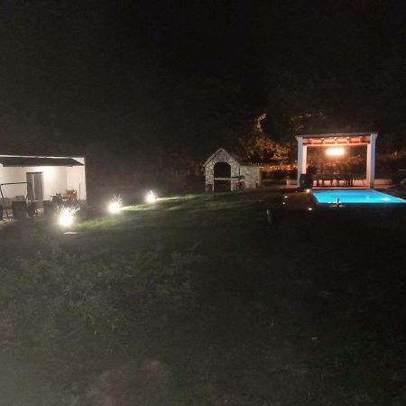 Cavoglave Villa Marie With Pool, Two Bedrooms For 4+2Kids מראה חיצוני תמונה